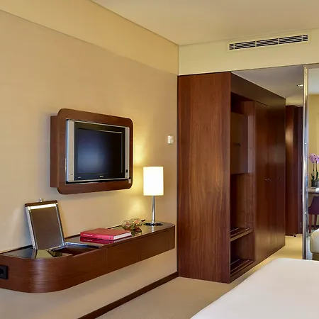 Palácio By The Editory Hotel Oporto