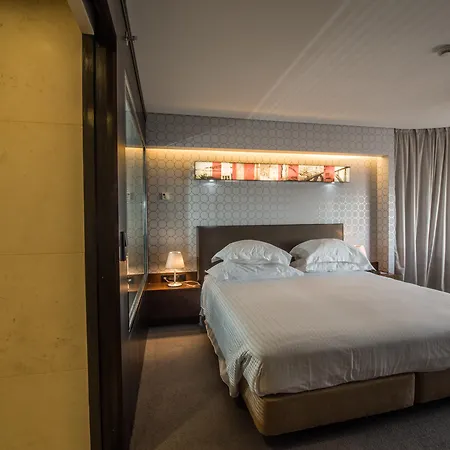 Hotel Palacio By The Editory Porto